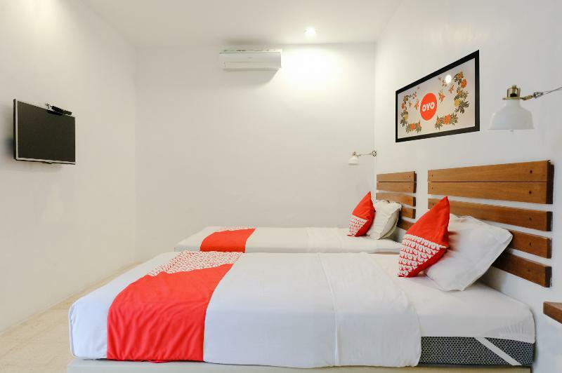 Augustina Home Malang Exterior foto